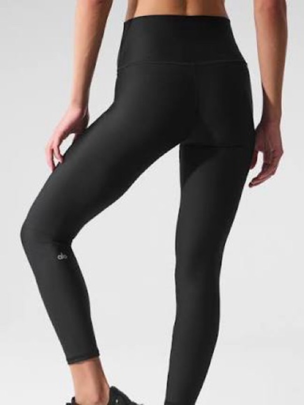 ALO 7/8 HIGH-WAIST AIRLIFT LEGGING - BLACK SZ SMALL